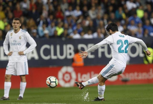  法兰克福主场绝平保持欧冠竞争力  